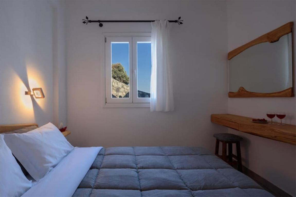 Κalamitsi Rooms & Apartments Kímolos Eksteriør billede
